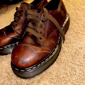 Dr Martens Women’s Size 8 Brown boot